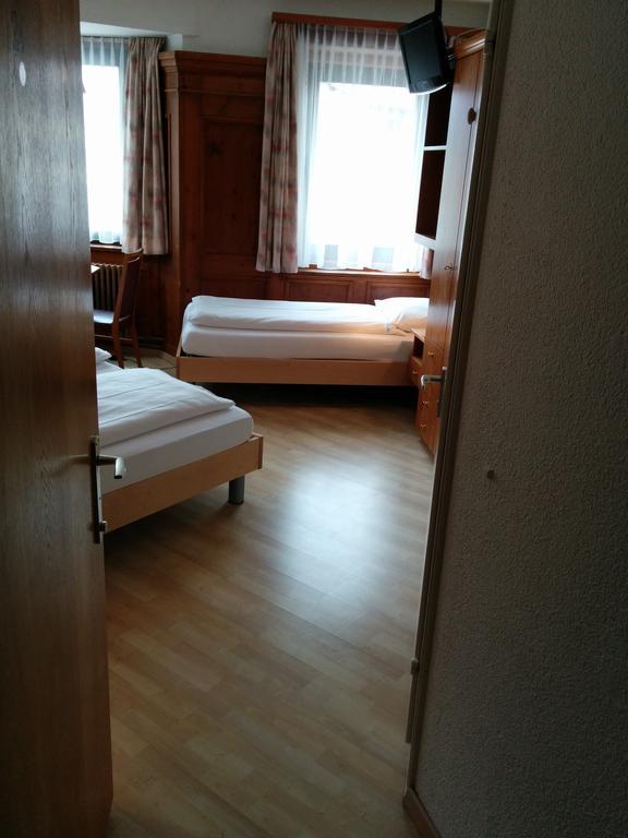 Hotel Terminus Samedan Camera foto